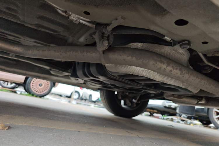 Used Wuling 730 2025 Model 1.5T CVT Elite Edition Left Side Sill
