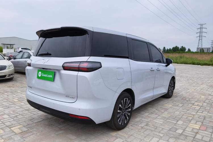 Used Wuling 730 2025 Model 1.5T CVT Elite Edition Rear Right 45 Deg