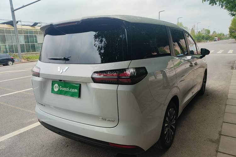 Used Wuling 730 2025 Model 1.5T CVT Elite Edition Rear Right 45 Deg