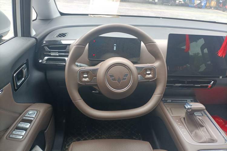Used Wuling 730 2025 Model 1.5T CVT Elite Edition Steering Wheel