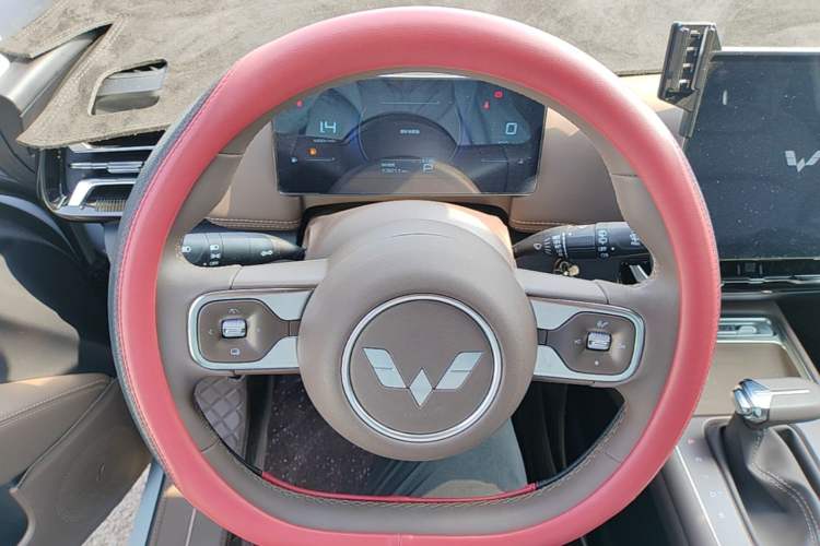 Used Wuling 730 2025 Model 1.5T CVT Elite Edition Steering Wheel