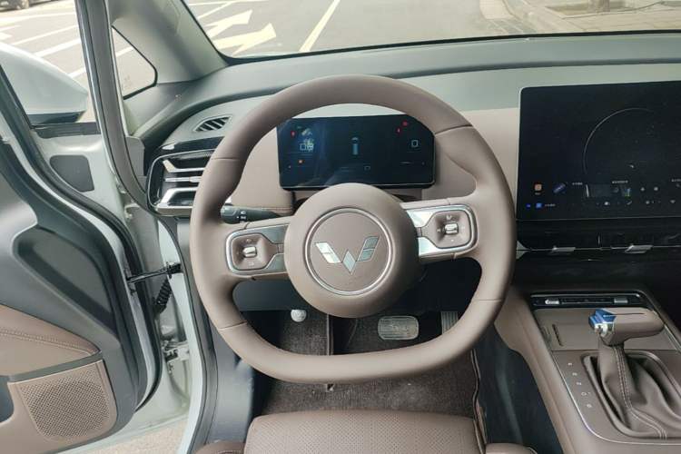 Used Wuling 730 2025 Model 1.5T CVT Elite Edition Steering Wheel