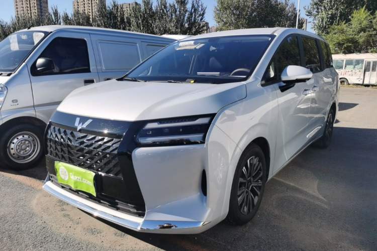 Wuling 730 2025 Model 1.5T CVT Elite Edition