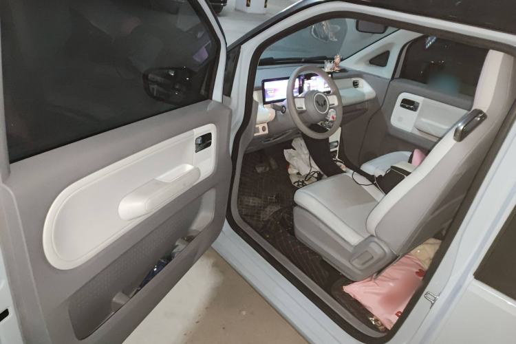 Used Wuling Air ev 2023 - Four Seats - Advanced Edition Driver Seat