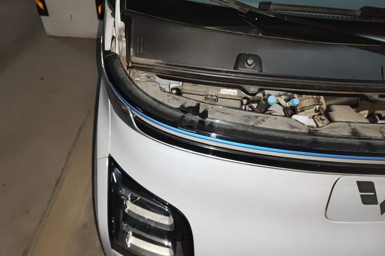 Used Wuling Air ev 2023 - Four Seats - Advanced Edition Engine Bay Right