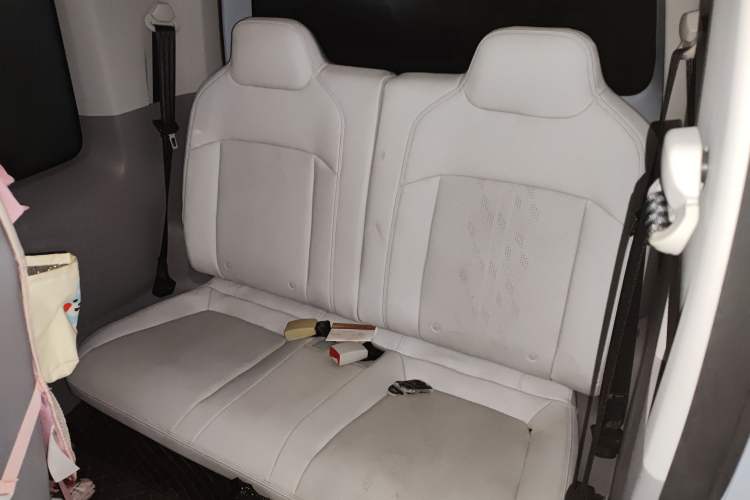 Used Wuling Air ev 2023 - Four Seats - Advanced Edition Left Rear Seat