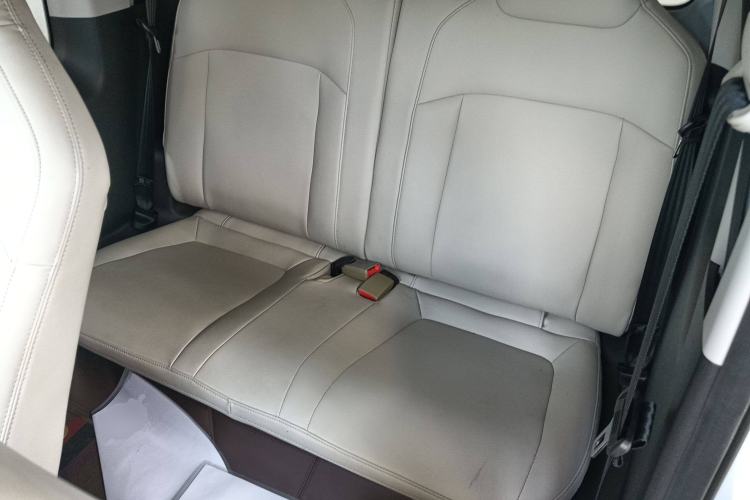 Used Wuling Air ev 2023 - Four Seats - Standard Edition Left Rear Seat