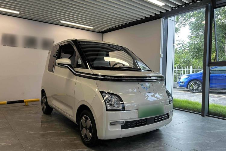 Used Wuling Air ev 2023 - Four Seats - Standard Edition Exterior 2