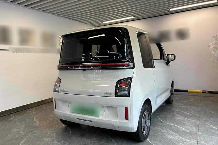 Used Wuling Air ev 2023 - Four Seats - Standard Edition Exterior 5