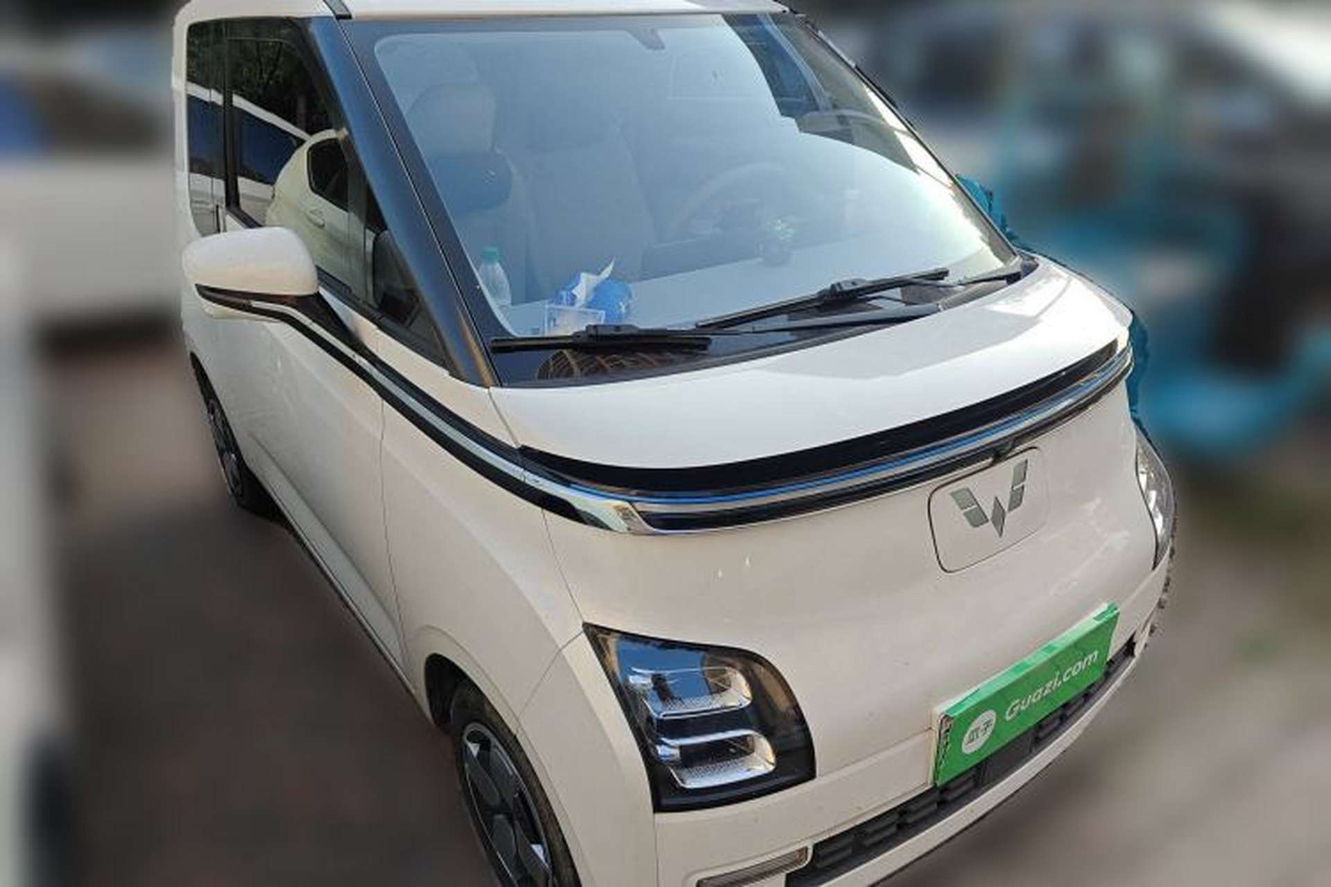 Used Wuling Air ev 2023 - Four Seats - Advanced Edition Front Right 45 Deg
