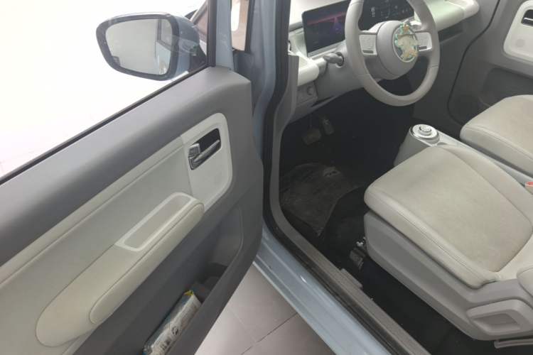 Used Wuling Air ev 2023 - Four Seats - Advanced Edition Driver Seat