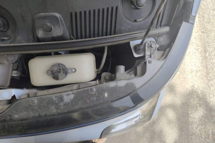 Used Wuling Air ev 2023 - Four Seats - Advanced Edition Engine Bay Left