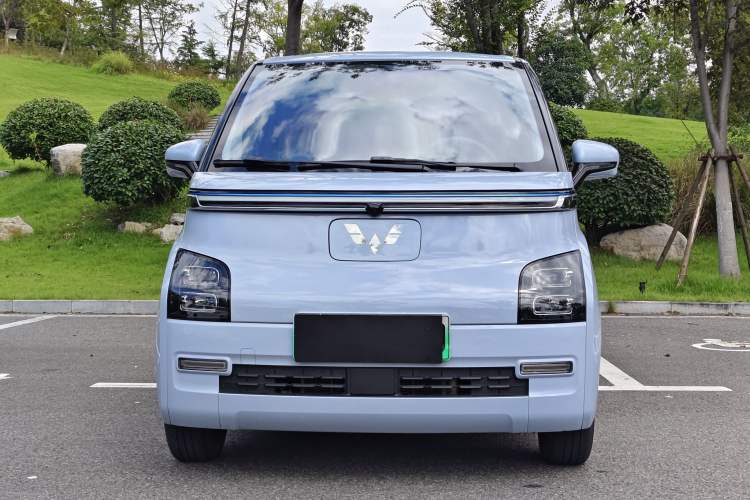 Used Wuling Air ev 2023 - Four Seats - Advanced Edition Exterior 1