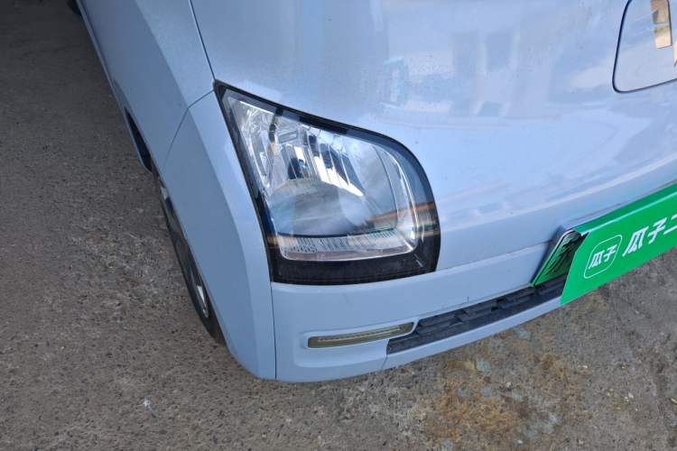 Used Wuling Air ev 2023 - Four Seats - Standard Edition Exterior 6