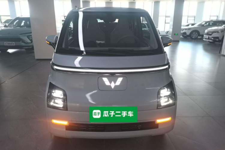 Used Wuling Air ev 2023 - Four Seats - Advanced Edition Front