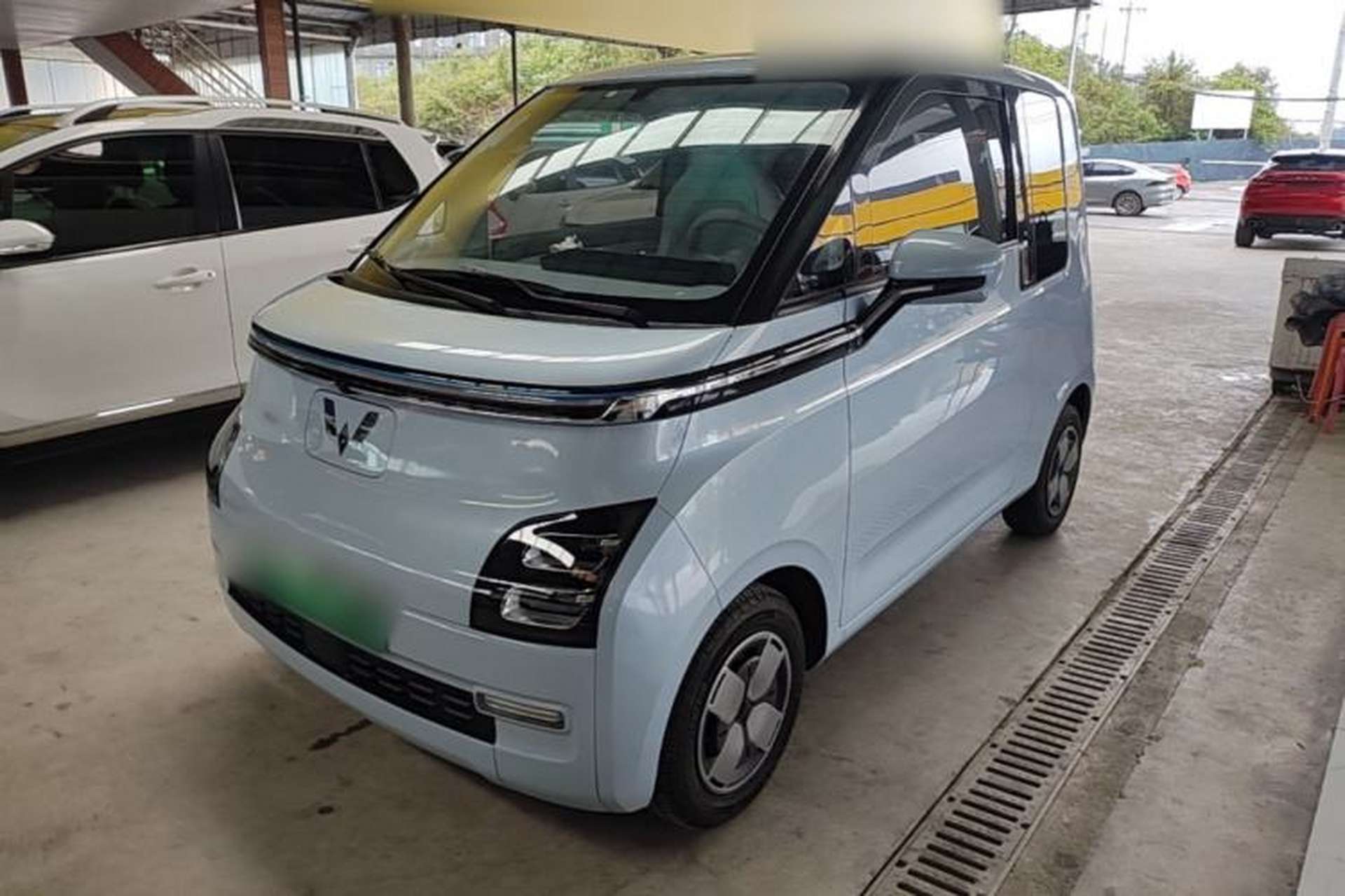 Used Wuling Air ev 2023 - Four Seats - Advanced Edition Front Left 45 Deg