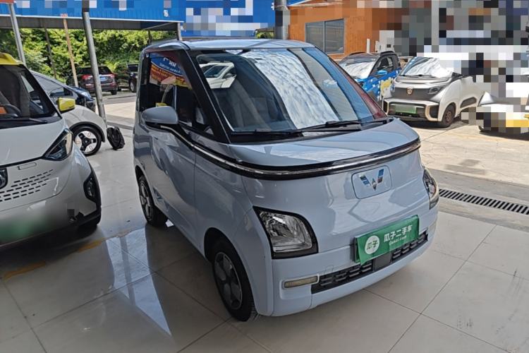 Used Wuling Air ev 2023 – Two-Seater - Standard Edition Front Right 45 Deg