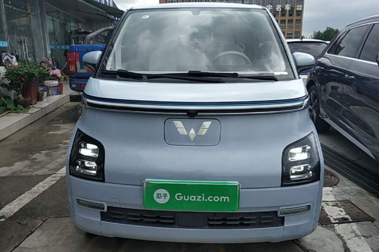 Used Wuling Air ev 2023 - Four Seats - Advanced Edition Front