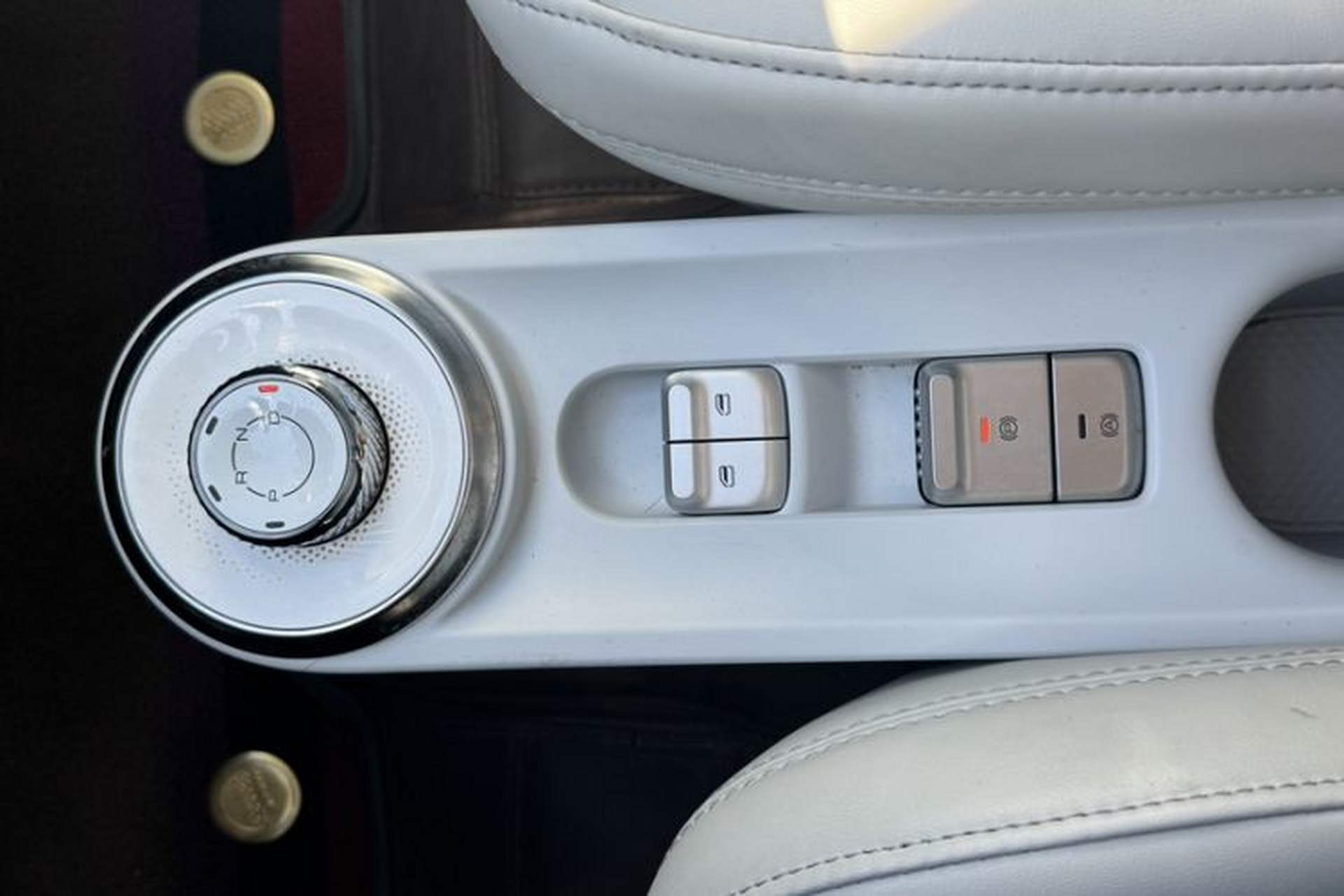 Used Wuling Air ev 2023 - Four Seats - Standard Edition Gear Lever