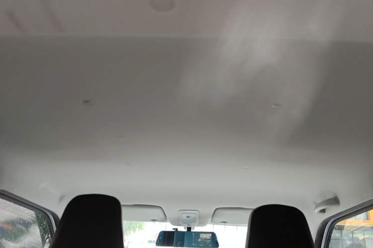 Used Wuling Air ev 2023 - Four Seats - Standard Edition Headliner