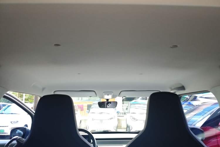 Used Wuling Air ev 2023 - Four Seats - Standard Edition Headliner