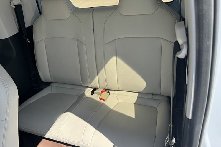 Used Wuling Air ev 2023 - Four Seats - Standard Edition Interior 2