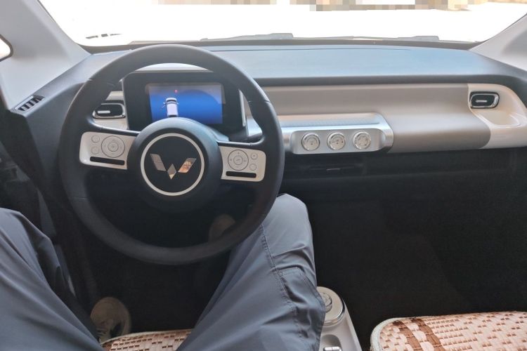 Used Wuling Air ev 2023 - Four Seats - Standard Edition Interior 2