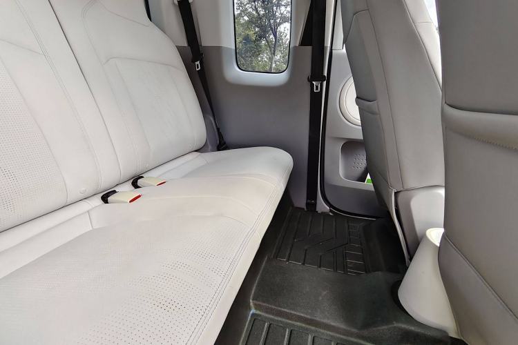 Used Wuling Air ev 2023 - Four Seats - Advanced Edition Interior 3