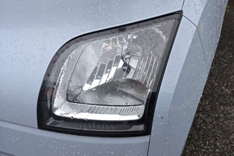 Used Wuling Air ev 2023 - Four Seats - Standard Edition Left Front Headlight