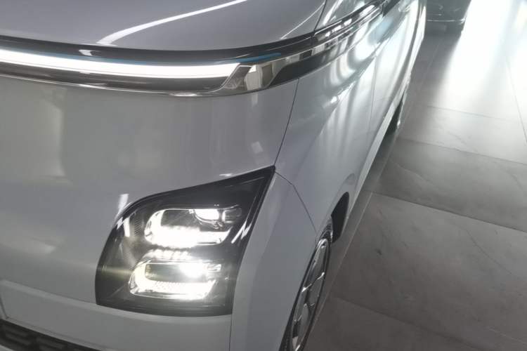 Used Wuling Air ev 2023 - Four Seats - Advanced Edition Left Front Headlight