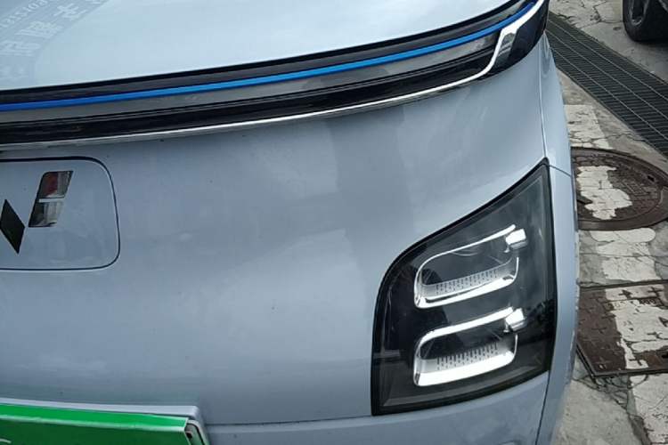 Used Wuling Air ev 2023 - Four Seats - Advanced Edition Left Front Headlight