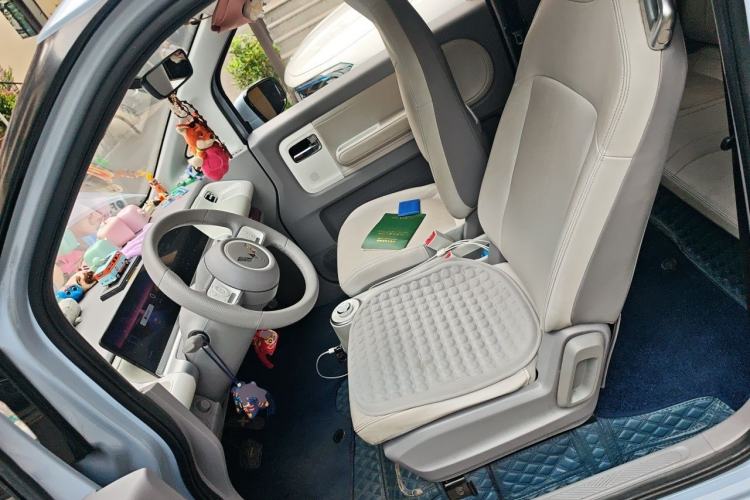 Used Wuling Air ev 2023 - Four Seats - Advanced Edition Left Front Seat