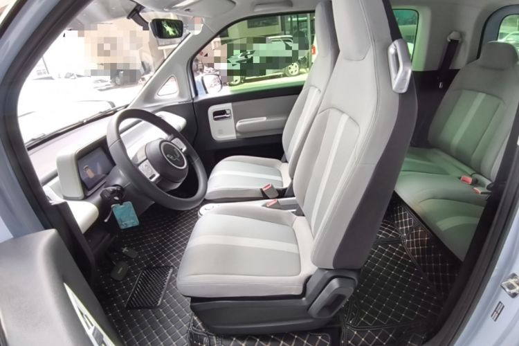 Used Wuling Air ev 2023 - Four Seats - Standard Edition Left Front Seat