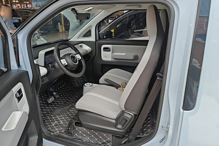 Used Wuling Air ev 2023 – Two-Seater - Standard Edition Left Front Seat