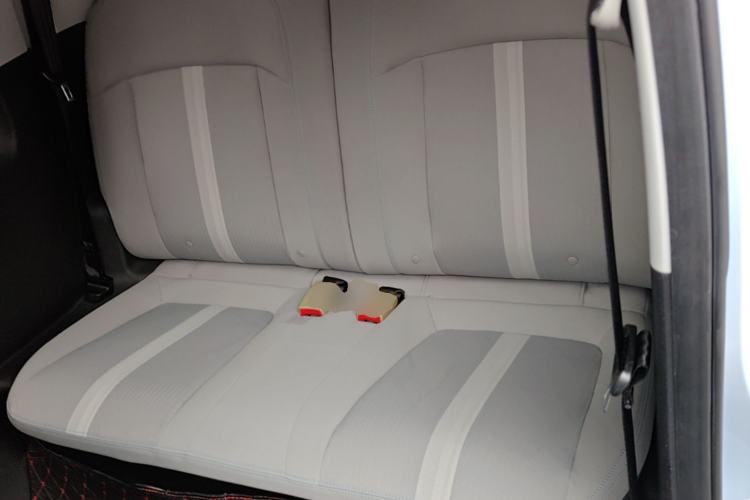 Used Wuling Air ev 2023 - Four Seats - Standard Edition Left Rear Seat