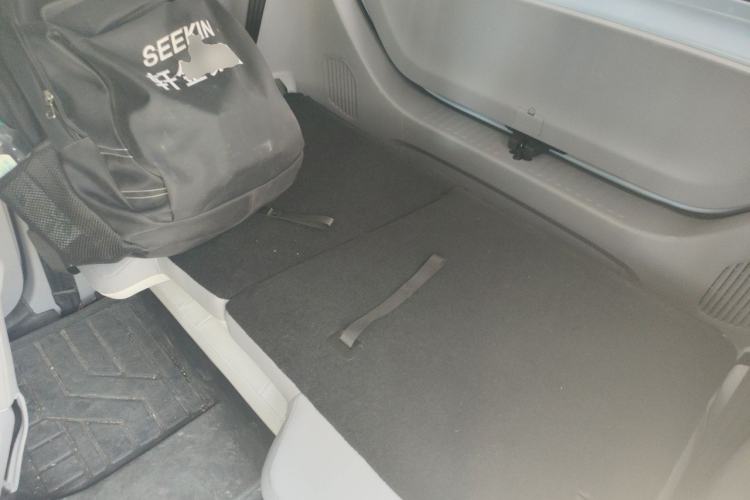 Used Wuling Air ev 2023 - Four Seats - Advanced Edition Left Rear Seat