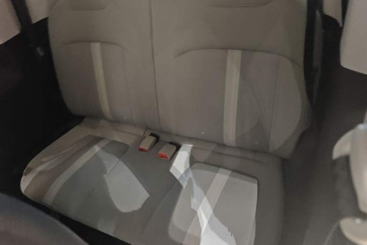 Used Wuling Air ev 2023 - Four Seats - Standard Edition Left Rear Seat