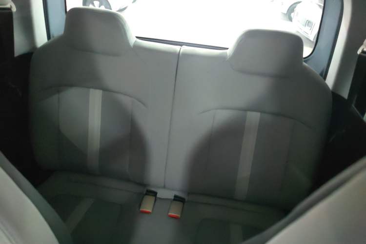 Used Wuling Air ev 2023 - Four Seats - Standard Edition Left Rear Seat