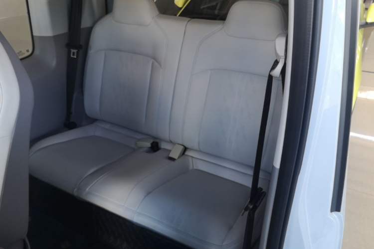 Used Wuling Air ev 2023 - Four Seats - Advanced Edition Left Rear Seat