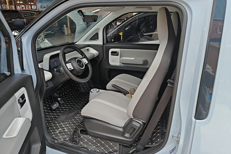 Used Wuling Air ev 2023 – Two-Seater - Standard Edition Left Rear Seat