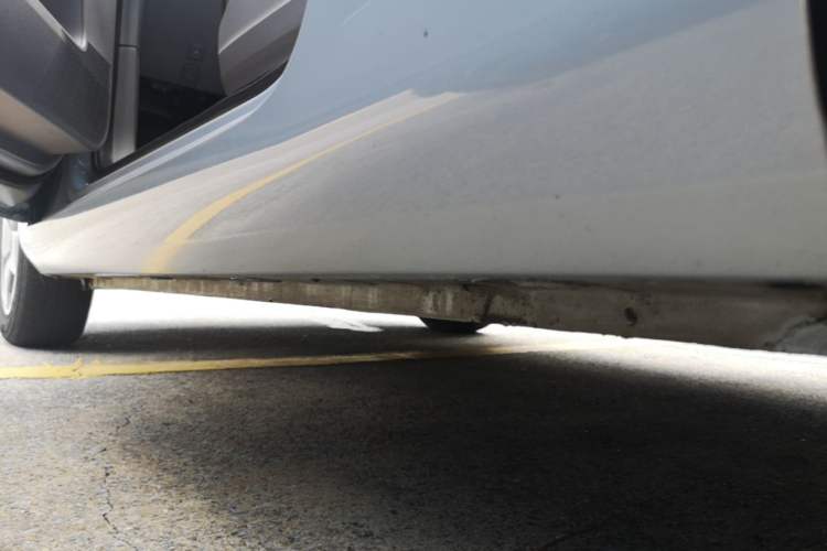 Used Wuling Air ev 2023 - Four Seats - Advanced Edition Left Side Sill