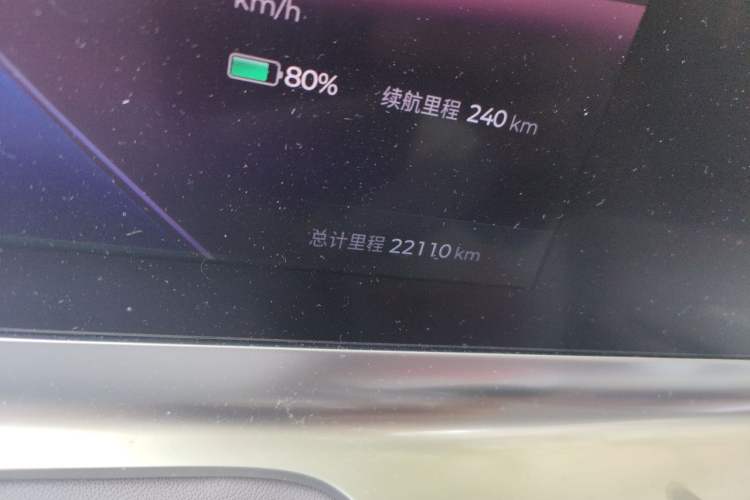 Used Wuling Air ev 2023 - Four Seats - Advanced Edition Odometer Close Up