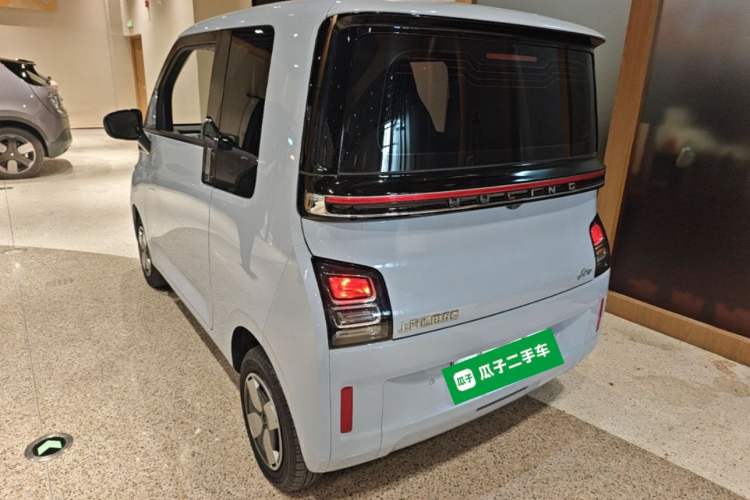 Used Wuling Air ev 2023 - Four Seats - Standard Edition Rear Left 45 Deg