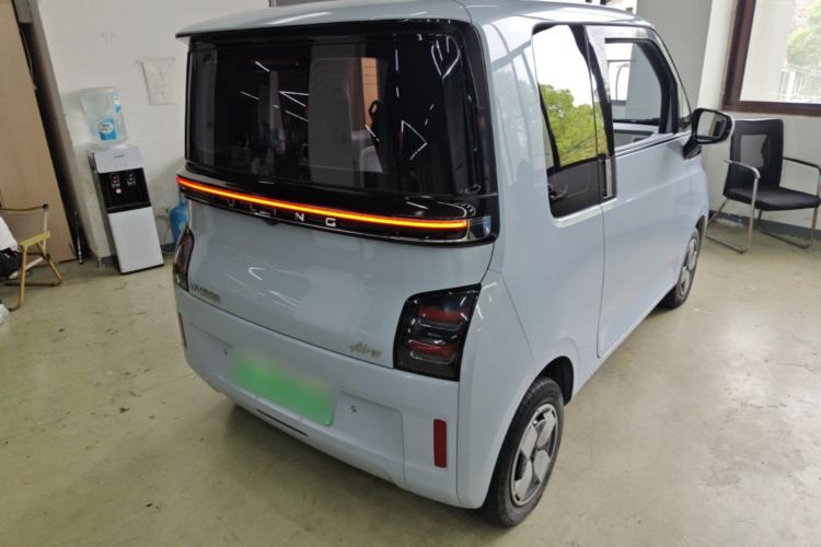 Used Wuling Air ev 2023 - Four Seats - Advanced Edition Rear Right 45 Deg