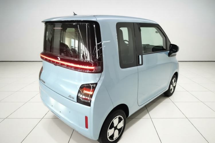 Used Wuling Air ev 2023 - Four Seats - Advanced Edition Rear Right 45 Deg