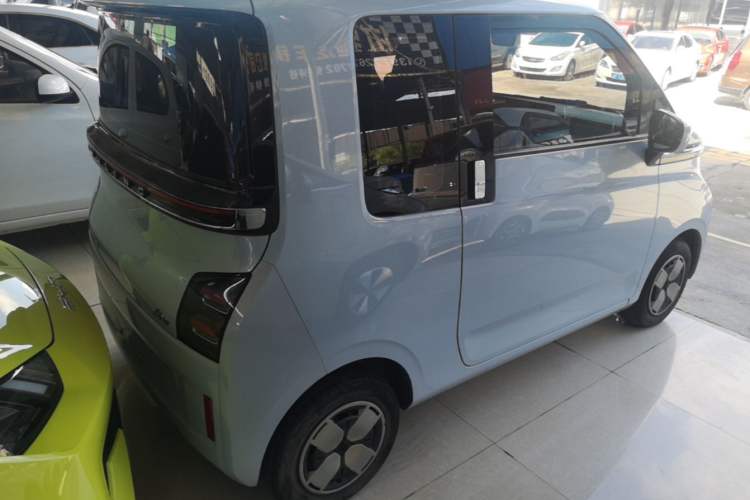 Used Wuling Air ev 2023 - Four Seats - Advanced Edition Rear Right 45 Deg
