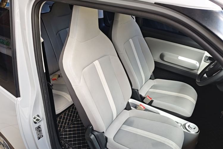 Used Wuling Air ev 2023 - Four Seats - Standard Edition Right Front Seat