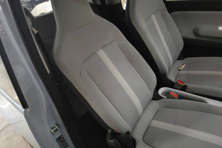 Used Wuling Air ev 2023 - Four Seats - Standard Edition Right Front Seat
