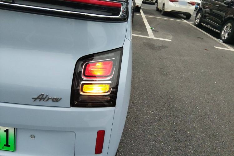 Used Wuling Air ev 2023 - Four Seats - Standard Edition Right Rear Taillight