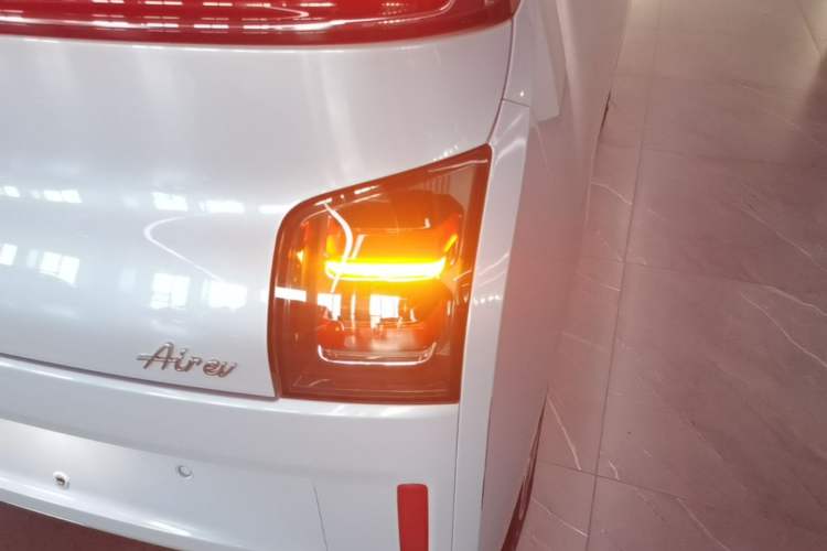 Used Wuling Air ev 2023 - Four Seats - Advanced Edition Right Rear Taillight